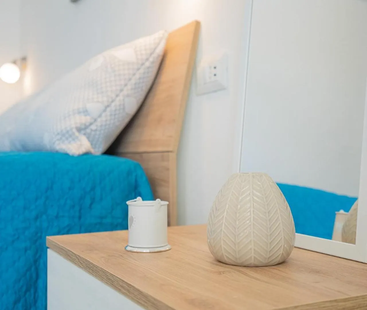 Ambra Holiday Rooms - Rooms & Beach San Teodoro